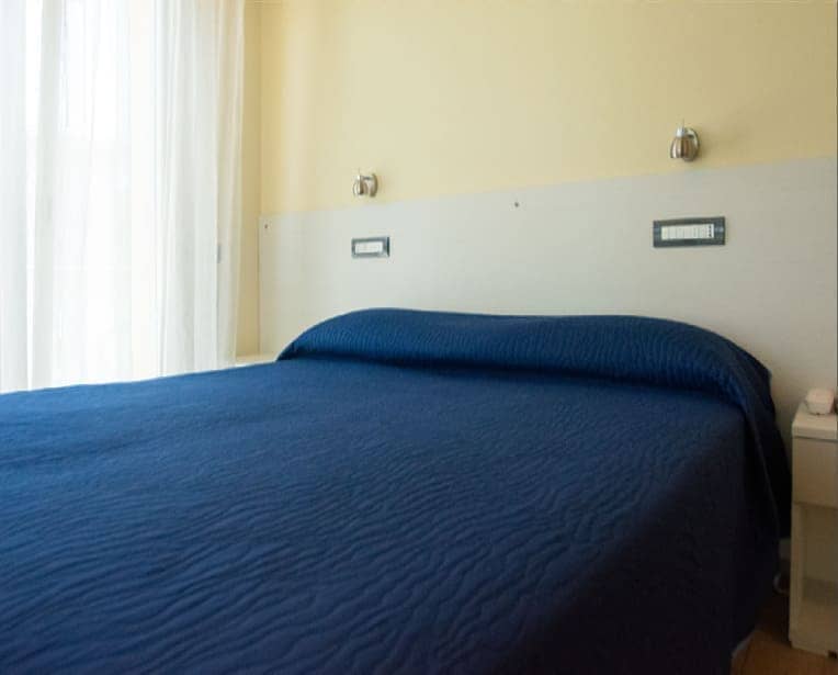 hotel misano camere blu grande